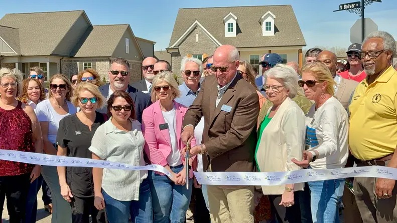 Business beat: Hernando celebrates Delta Landing ribbon cutting