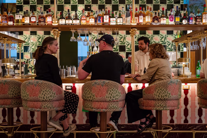 The Salon Vert - Printemps New York’s raw bar and bistro.