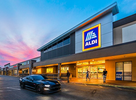 Buccaneer Square Shopping Center